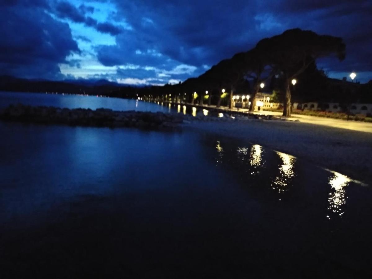 Albergo Grifone 1891 Peschiera del Garda Dış mekan fotoğraf